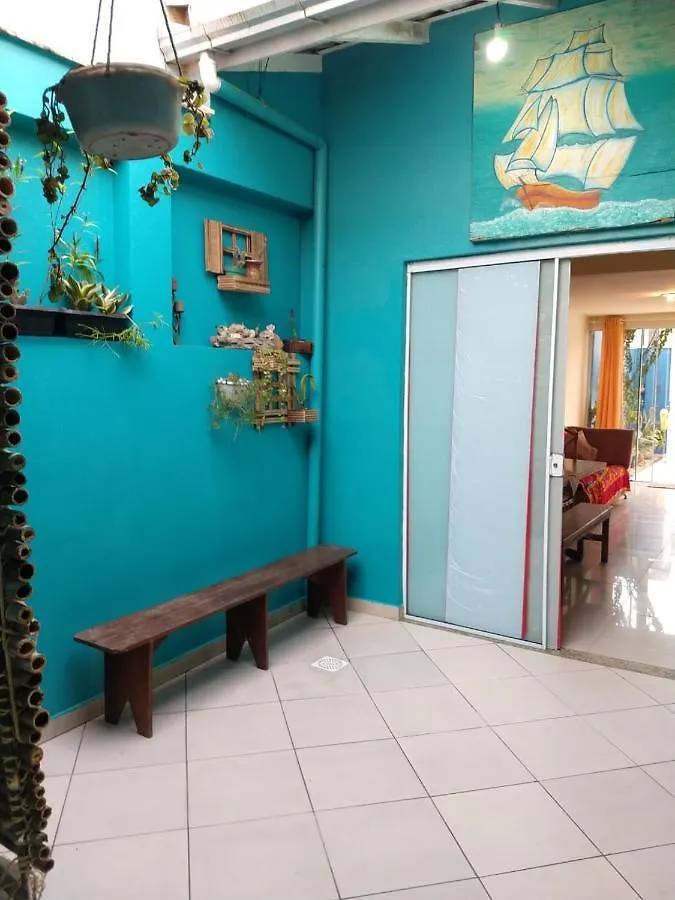 Suítes econômica 250 metros do mar Piçarras Casa de hóspedes