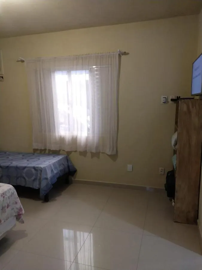 Casa de hóspedes Suítes econômica 250 metros do mar Piçarras