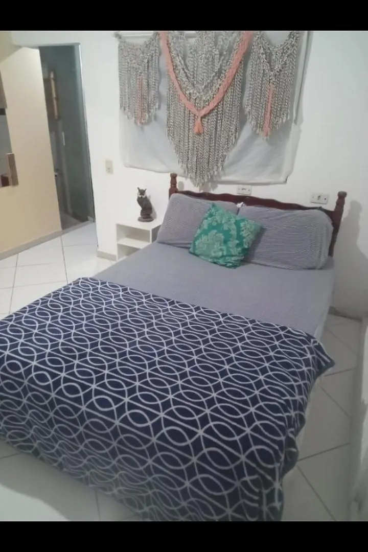 Suítes econômica 250 metros do mar Piçarras Casa de hóspedes